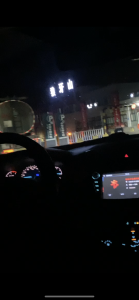 今天出来玩，回家的时候，想买盒烟上个厕所，结果一路上都在服务区找开门的超市?-猫匿