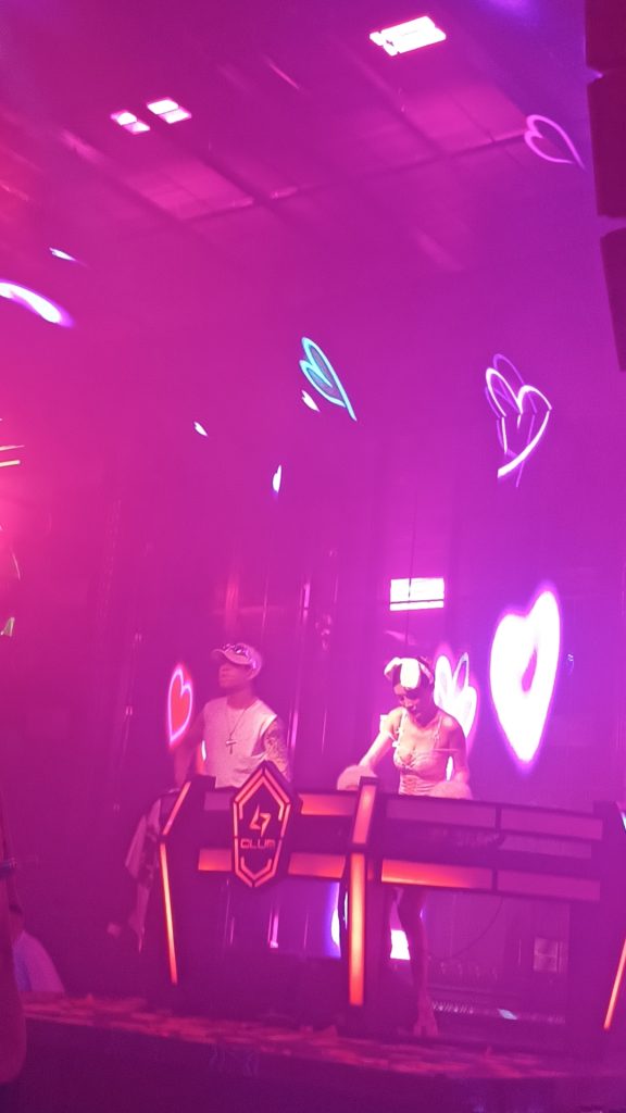 20241221011037978-wx_camera_1734712541888